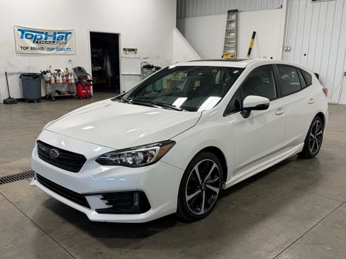Used 2021 Subaru Impreza 2.0i Sport w/ Popular Package #3 image 14