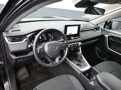 Certified 2025 Toyota RAV4 LE AWD/4WD image 11