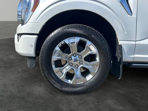 Used 2023 Ford F150 Platinum AWD/4WD image 5