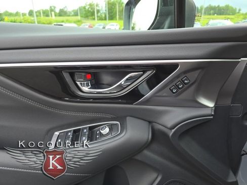 Used 2025 Subaru Outback Limited w/ Tech Package 3 image 12