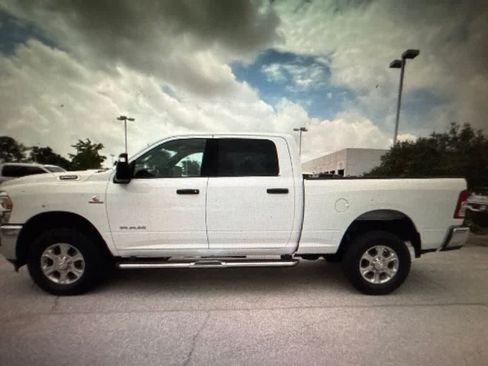 Used 2024 RAM 2500 Big Horn w/ Off Road Package AWD/4WD image 2