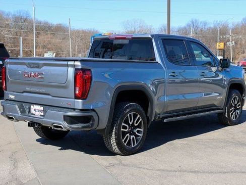 Used 2021 GMC Sierra 1500 AT4 w/ AT4 Preferred Package AWD/4WD image 3
