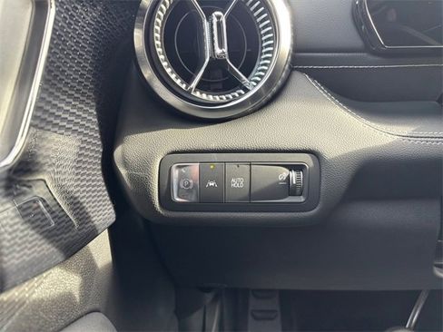 Used 2024 Chevrolet Blazer EV LT image 20