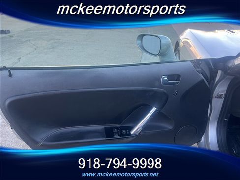 Used 2009 Saturn Sky Red Line image 7