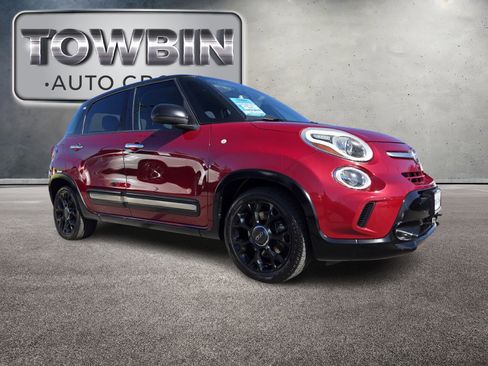 Used 2015 FIAT 500L Trekking image 2