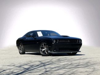 Used 2019 Dodge Challenger R/T video 2