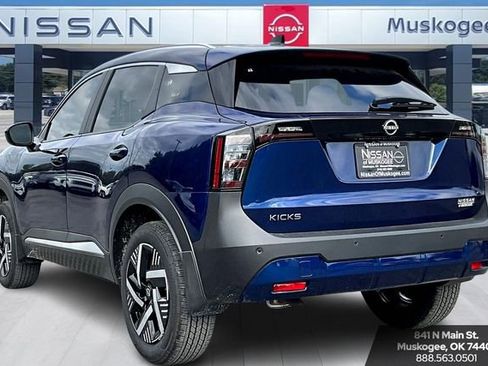 New 2026 Nissan Kicks SV image 3