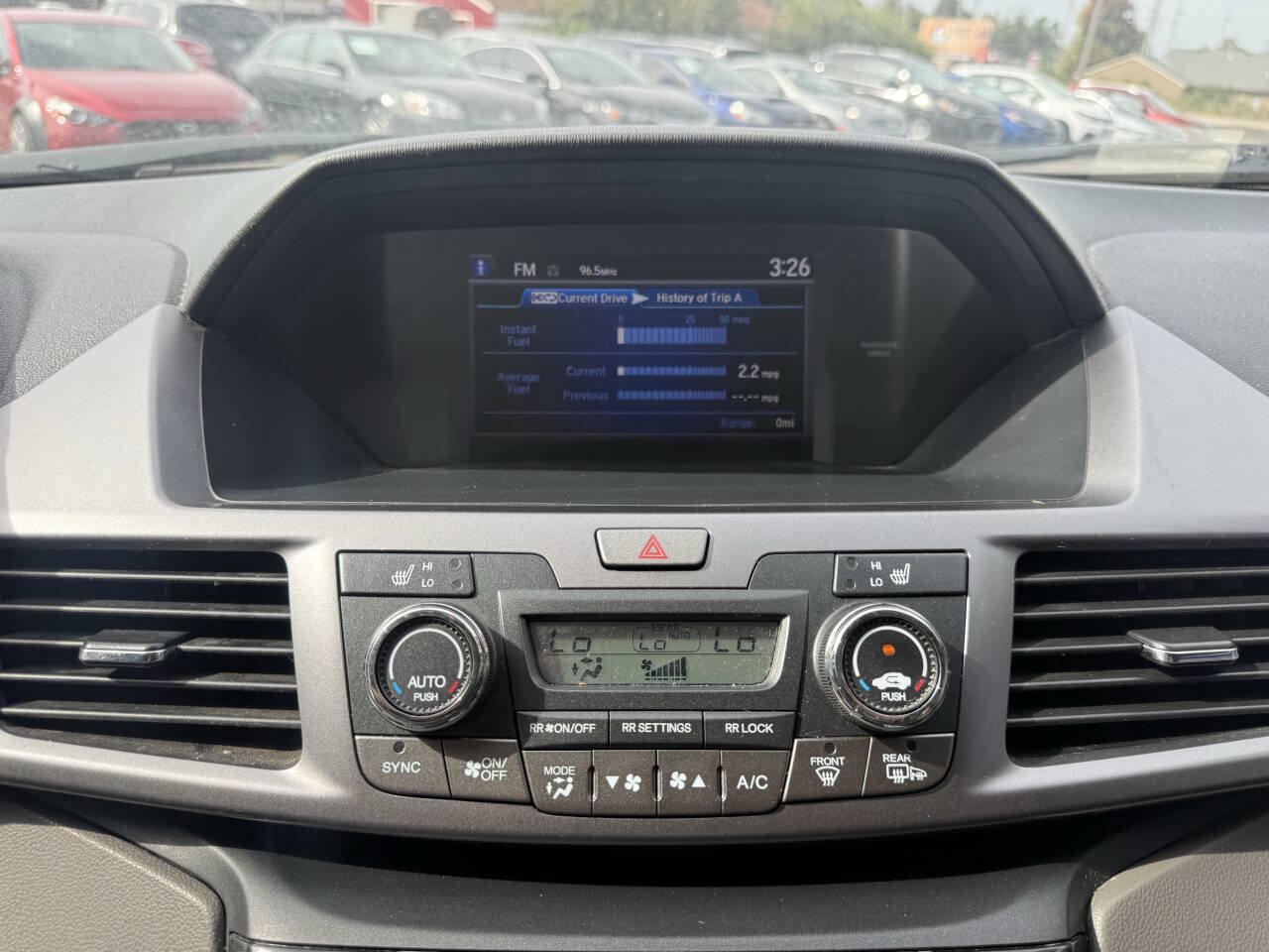 Used 2014 Honda Odyssey Touring Elite image 20