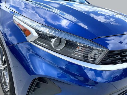 Certified 2022 Kia Forte LXS w/ LXS Technology Package FWD image 24