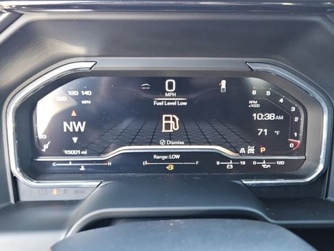 Used 2024 GMC Sierra 1500 AT4 w/ Technology Package image 31