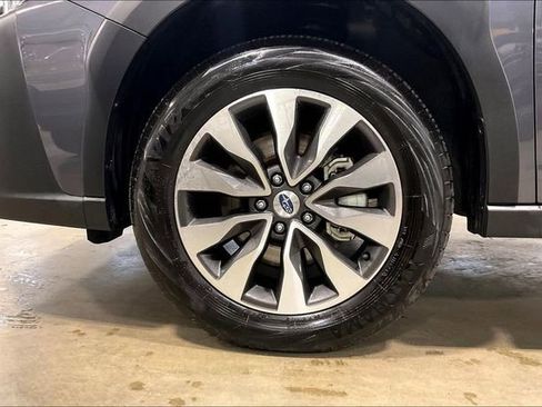 Used 2025 Subaru Outback Limited image 9