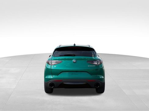 New 2025 Alfa Romeo Stelvio Sprint w/ Convenience Package AWD/4WD image 8
