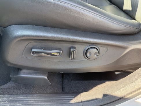 Used 2024 Honda CR-V EX-L image 13