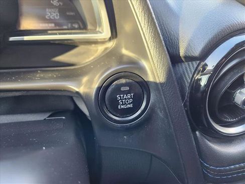 Used 2017 Toyota Yaris iA image 29