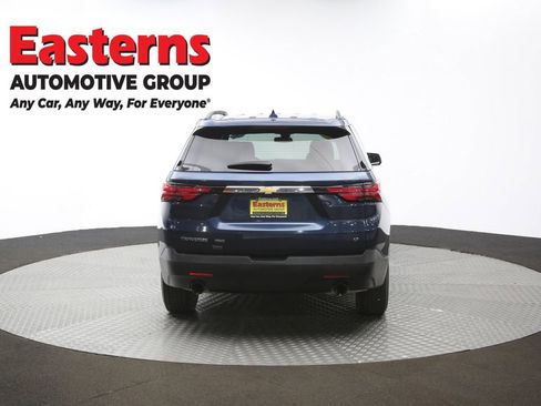 Used 2022 Chevrolet Traverse LT image 37