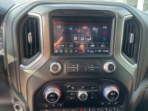 Used 2021 GMC Sierra 3500 Denali w/ Denali Black Diamond Edition image 31