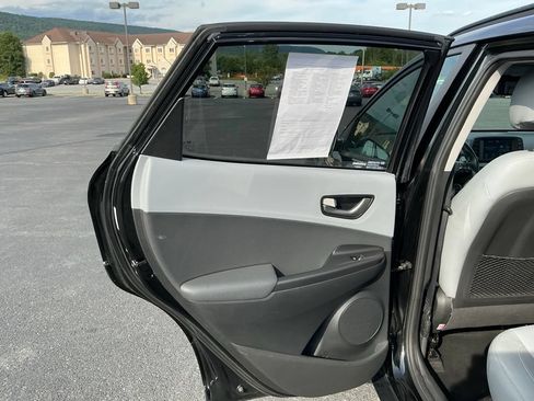 Used 2018 Hyundai Kona Limited AWD/4WD image 27
