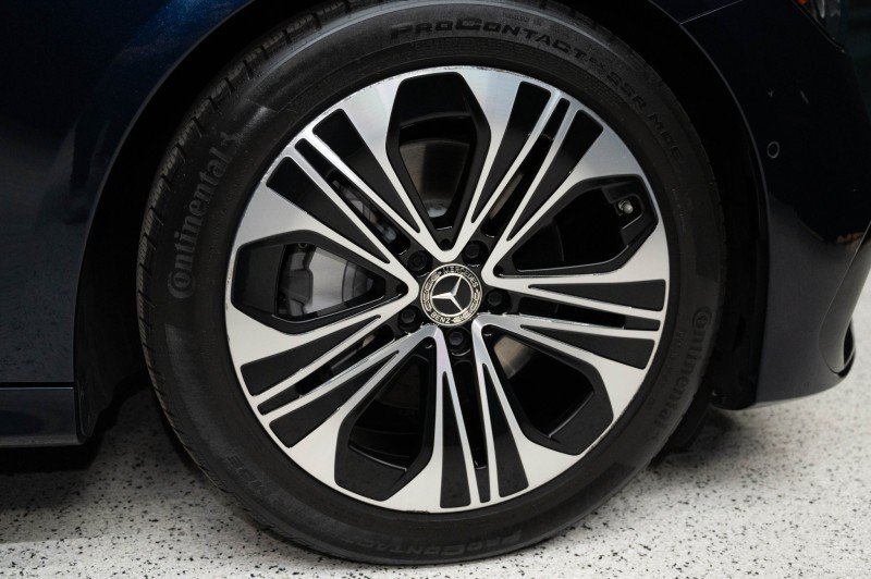Certified 2025 Mercedes-Benz E 350 4MATIC Sedan image 12