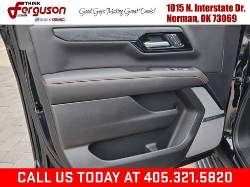 New 2026 GMC Yukon AT4 Ultimate AWD/4WD image 12