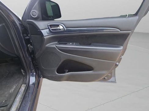 Used 2015 Jeep Grand Cherokee SRT w/ Trailer Tow Group IV AWD/4WD image 46