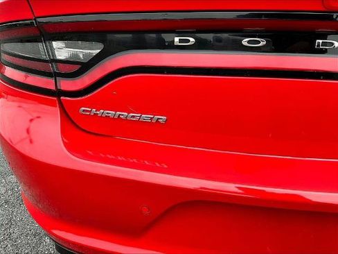 Used 2022 Dodge Charger SXT RWD image 23