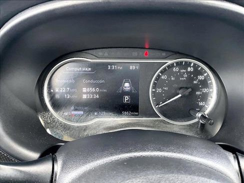 Used 2020 Nissan Kicks SV FWD image 21
