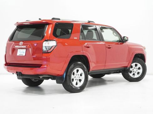 Used 2021 Toyota 4Runner SR5 Premium w/ Moonroof Package image 7