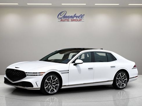 Used 2025 Genesis G90 3.5T AWD/4WD image 8