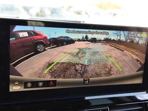 New 2026 Nissan Pathfinder Platinum image 16