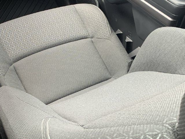 Used 2026 Toyota 4Runner SR5 AWD/4WD image 33