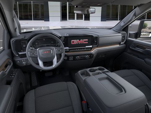 New 2026 GMC Sierra 2500 SLE w/ SLE Value Package; AWD/4WD image 15