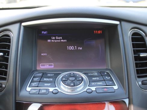 Used 2017 INFINITI QX50 AWD w/ Deluxe Touring Package image 24