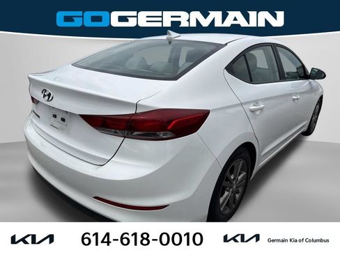 Used 2017 Hyundai Elantra SE w/ SE A/T Tech Package 03 FWD image 4