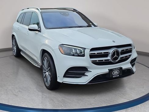 Used 2023 Mercedes-Benz GLS 580 4MATIC image 4