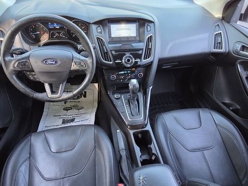 Used 2018 Ford Focus Titanium FWD image 10