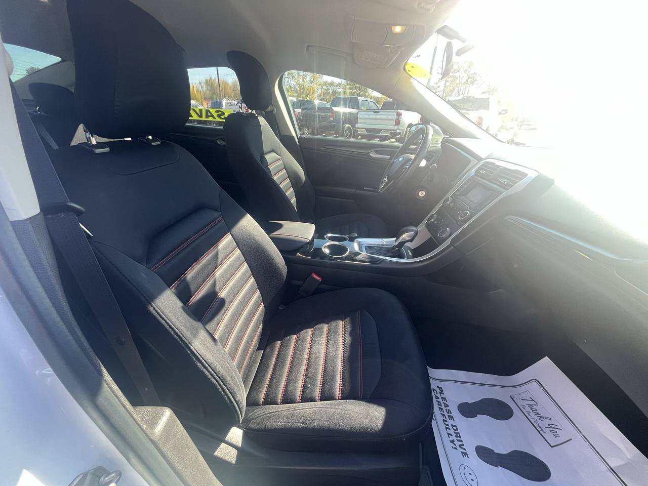 Used 2014 Ford Fusion SE w/ Equipment Group 201A FWD image 15
