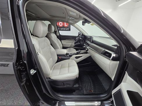 Used 2020 Kia Telluride SX w/ Towing Package FWD image 20