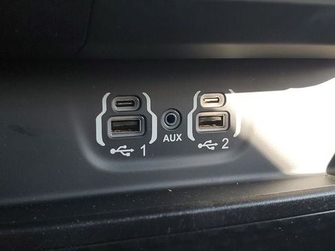 Certified 2020 RAM 1500 Laramie AWD/4WD image 33