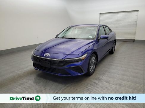 Used 2024 Hyundai Elantra SEL FWD image 1