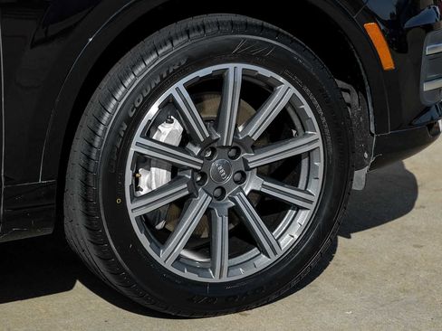 Used 2017 Audi Q7 3.0T Prestige image 59