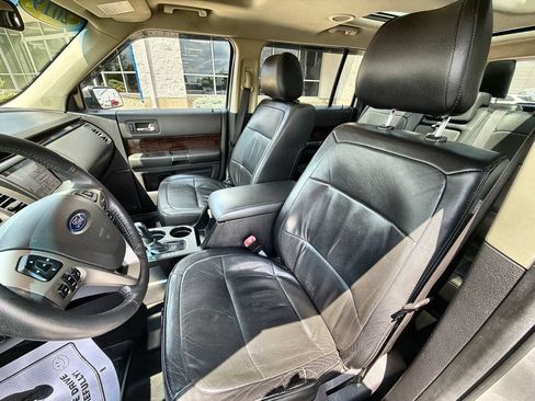 Used 2019 Ford Flex Limited AWD/4WD image 13
