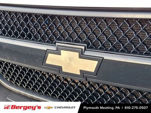 Used 2021 Chevrolet Express 2500 image 28