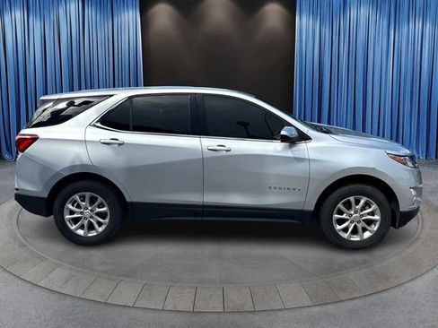 Used 2020 Chevrolet Equinox LT image 8