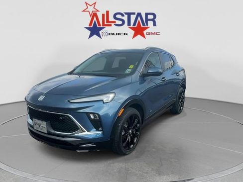 Used 2026 Buick Encore GX Sport Touring FWD image 3