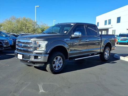 Used 2015 Ford F150 Lariat w/ Equipment Group 502A Luxury image 9