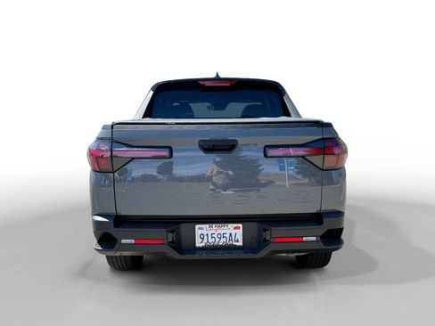 Used 2024 Hyundai Santa Cruz SEL FWD image 4