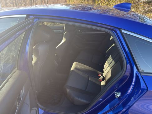 Used 2020 Honda Accord Sport image 8