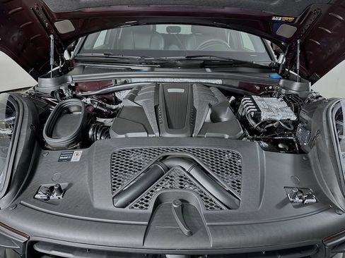 New 2026 Porsche Macan GTS image 33