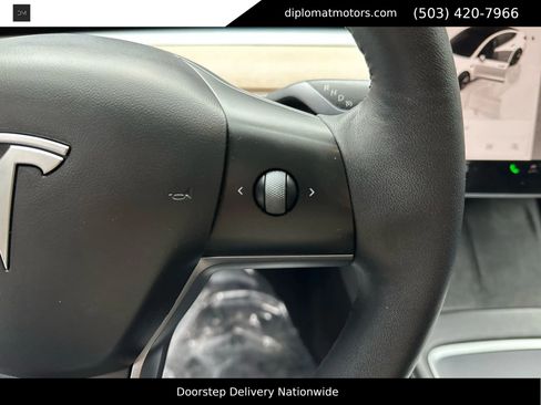 Used 2022 Tesla Model 3 image 29