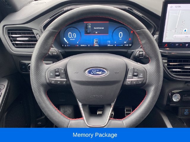Used 2023 Ford Escape ST-Line Select w/ Tech Pack #2 AWD/4WD image 8